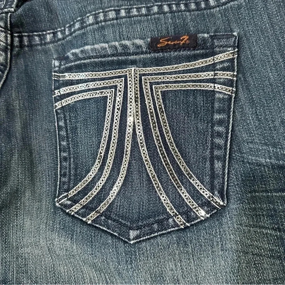 Seven7 Women's Dark Wash Mid-Rise Distressed Denim Jeans Size 8 GUC - Picture 11 of 12